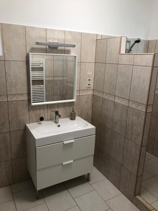Hélium Apartman Hévíz Esterno foto